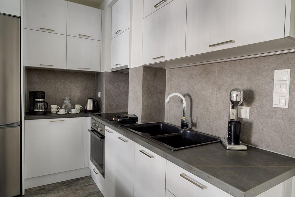 Alpinia n Lotus Apartments Солун Екстериор снимка