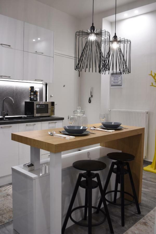 Alpinia n Lotus Apartments Солун Екстериор снимка